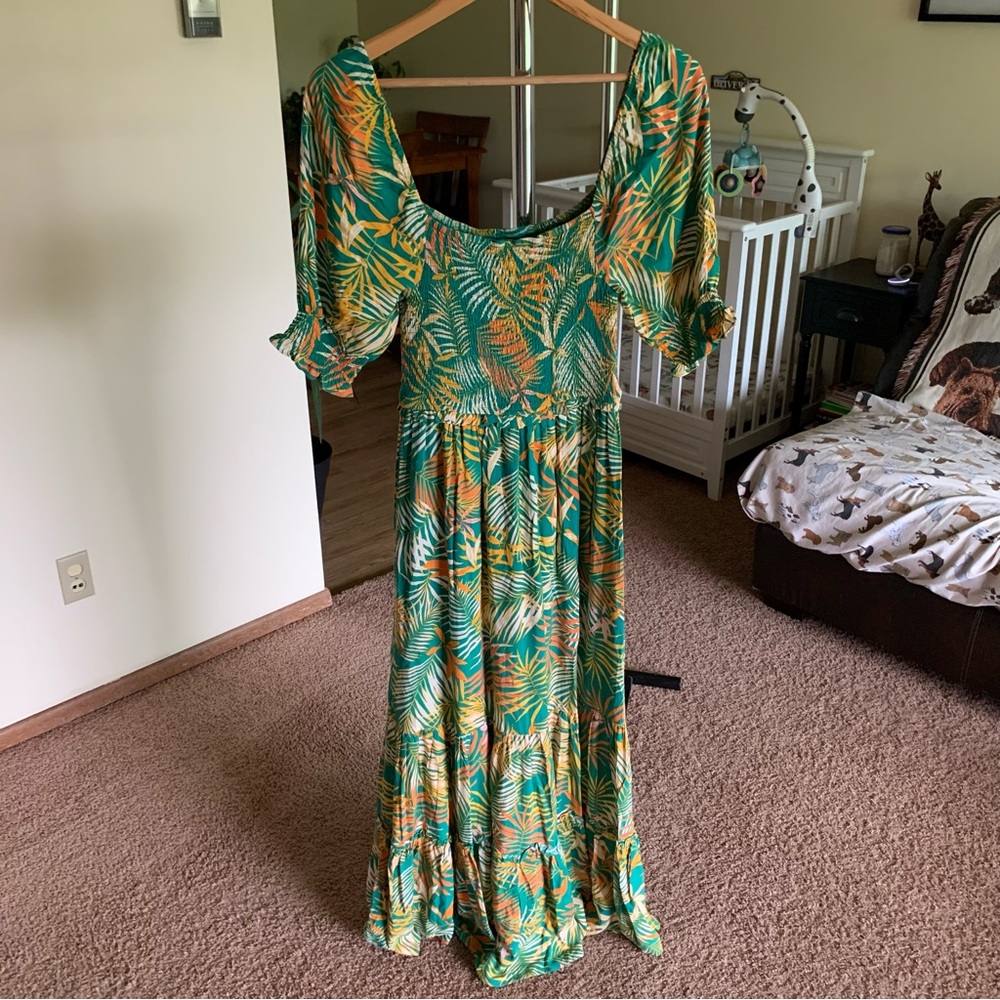 Betsey Johnson Tropical Floral Smocked Tiered Maxi Dress Small